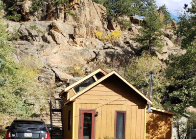 Riverside Retreat Front Cabin View From Riverfront